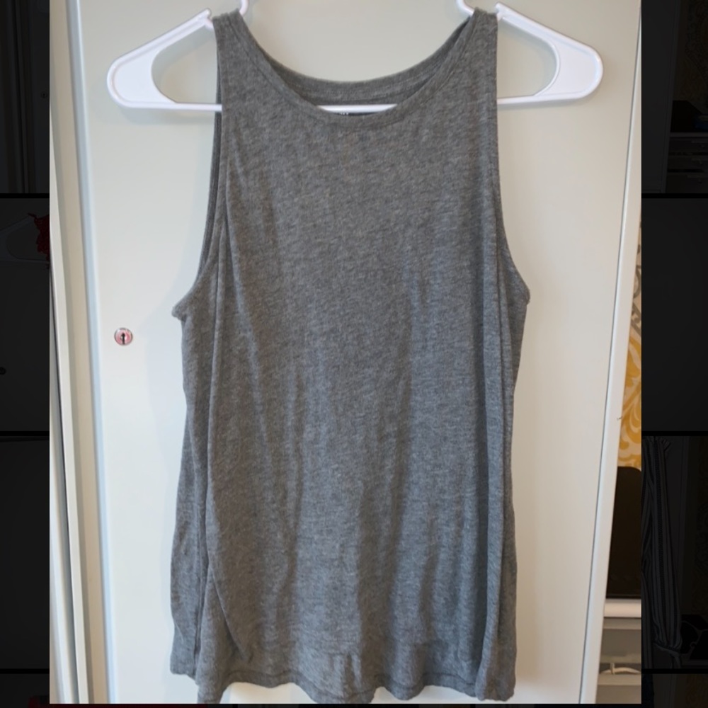 Gray Old Navy Tank